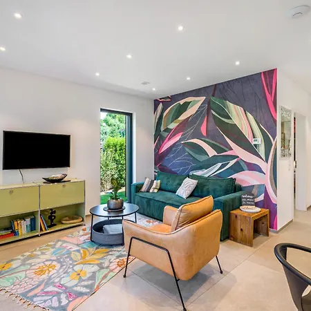 Nest 20
