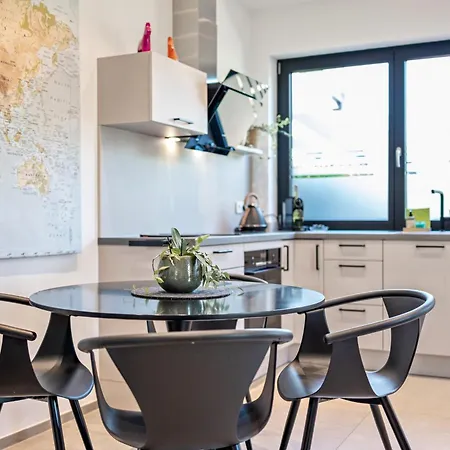 Nest 20