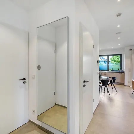 Nest 20